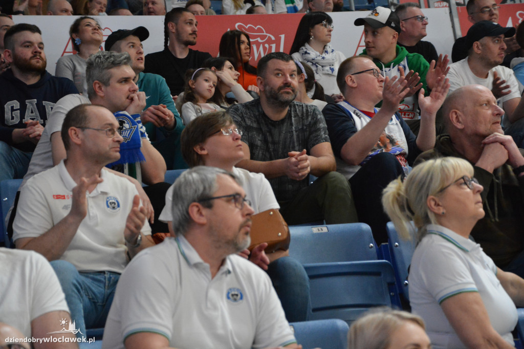 Kibice na meczu Anwil - Astoria
