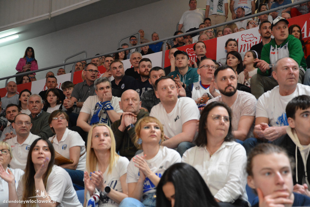 Kibice na meczu Anwil - Astoria