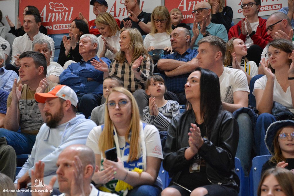 Kibice na meczu Anwil - Astoria