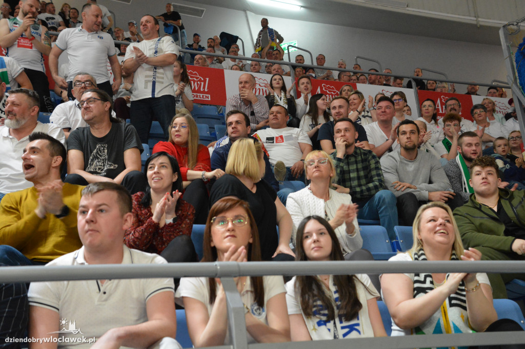 Kibice na meczu Anwil - Astoria
