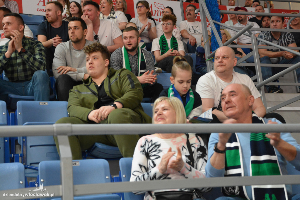 Kibice na meczu Anwil - Astoria