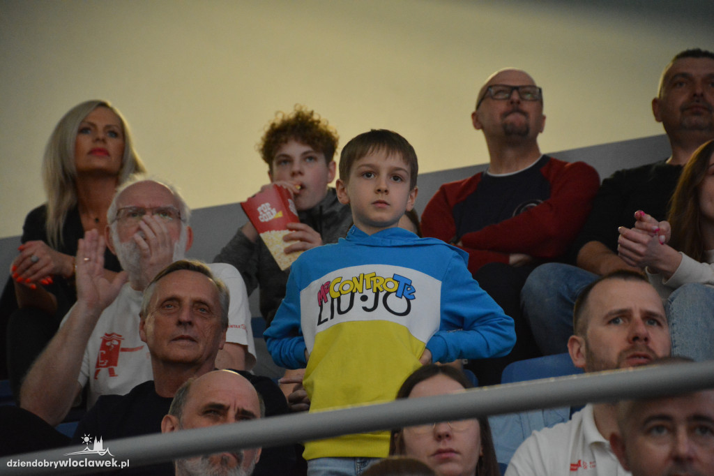 Kibice na meczu Anwil - Astoria