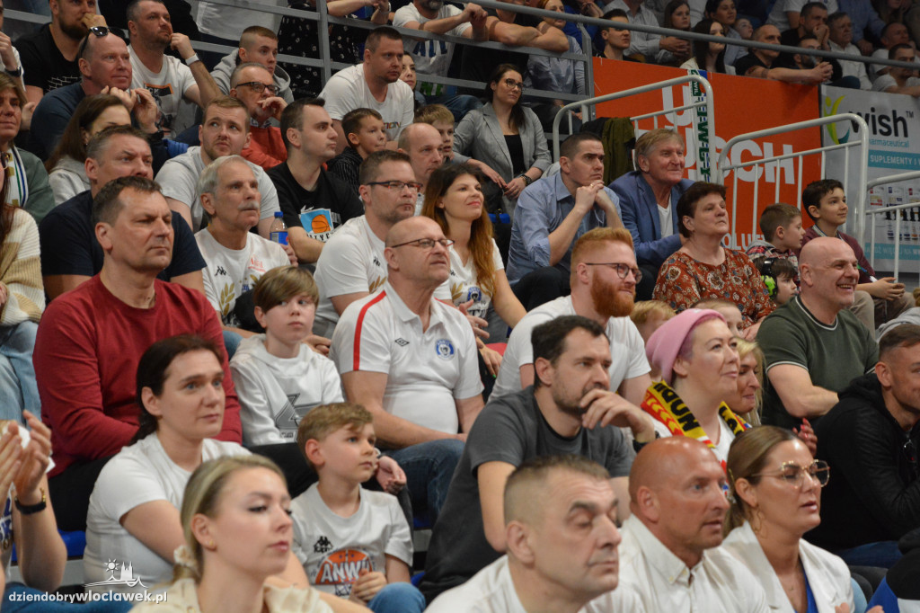 Kibice na meczu Anwil - Astoria