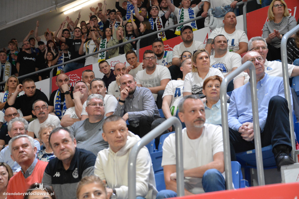 Kibice na meczu Anwil - Astoria
