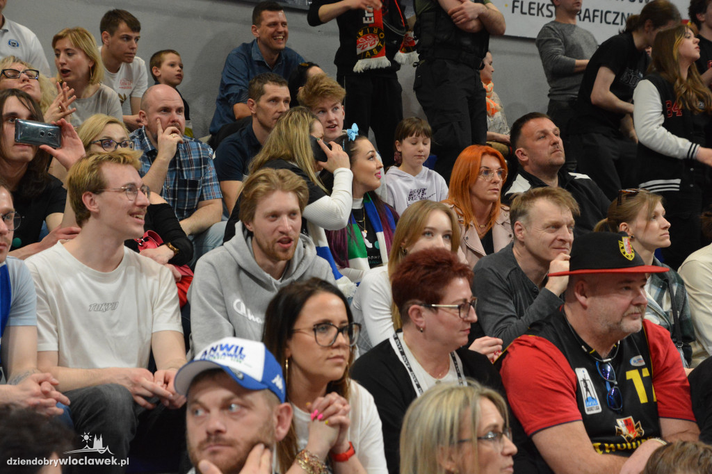Kibice na meczu Anwil - Astoria