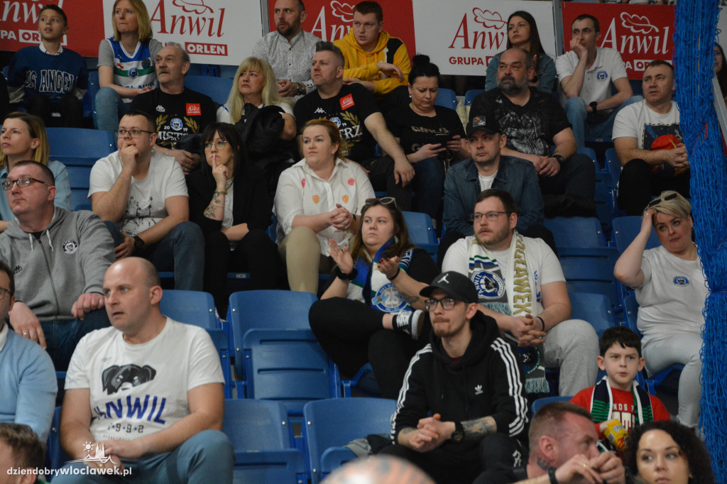 Kibice na meczu Anwil - Astoria