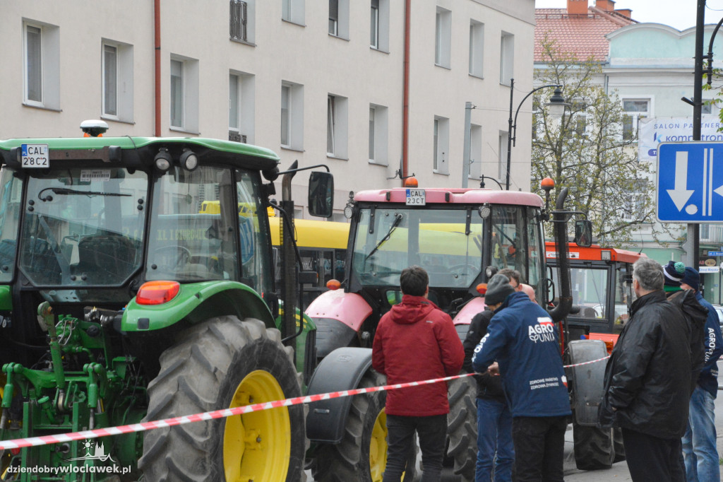 Agrounia zablokowała al. Chopina