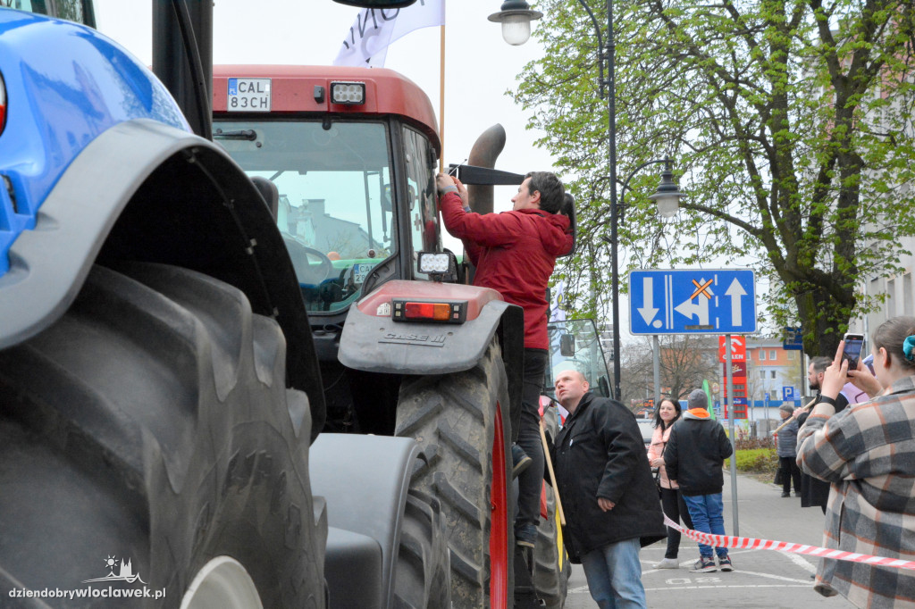 Agrounia zablokowała al. Chopina