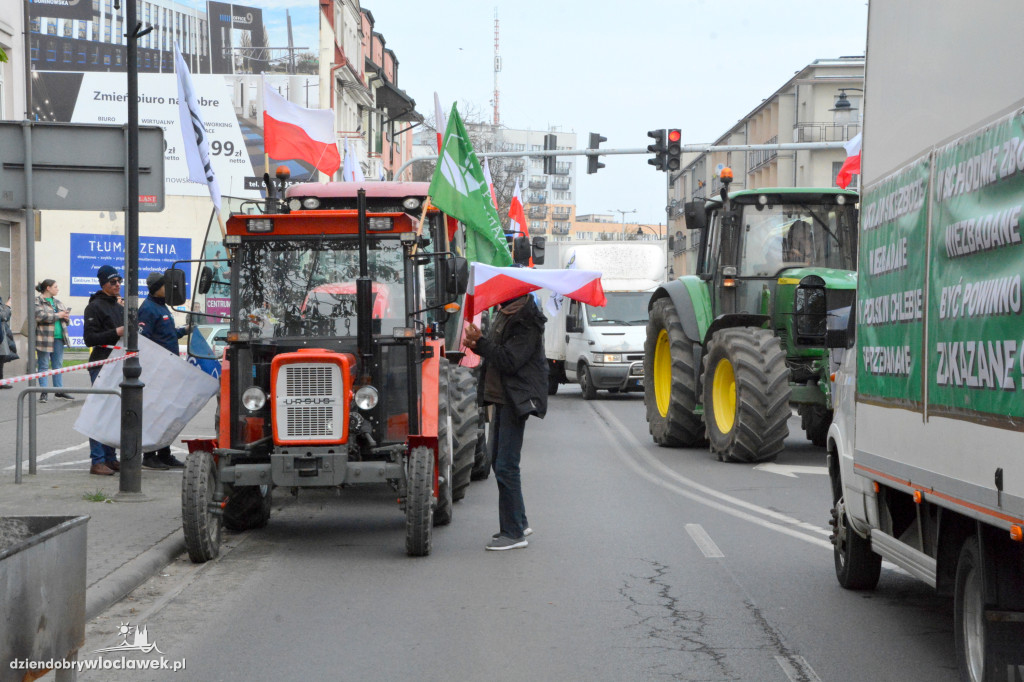 Agrounia zablokowała al. Chopina