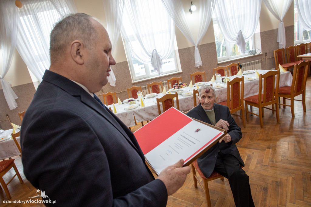 101-latek z Lubrańca z marszałkowskim medalem