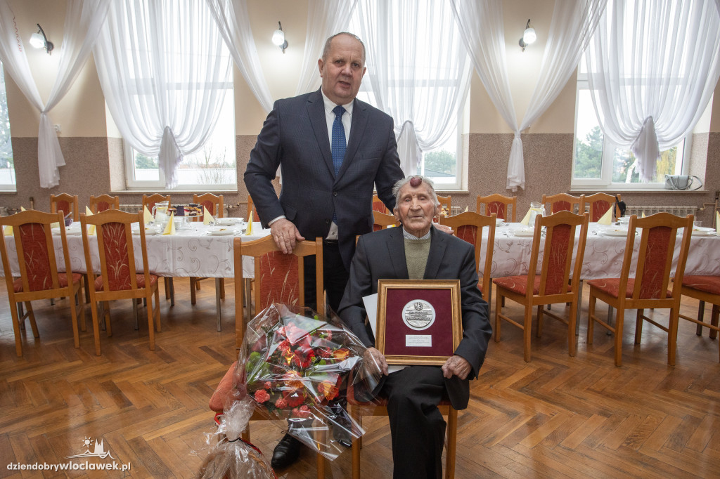 101-latek z Lubrańca z marszałkowskim medalem