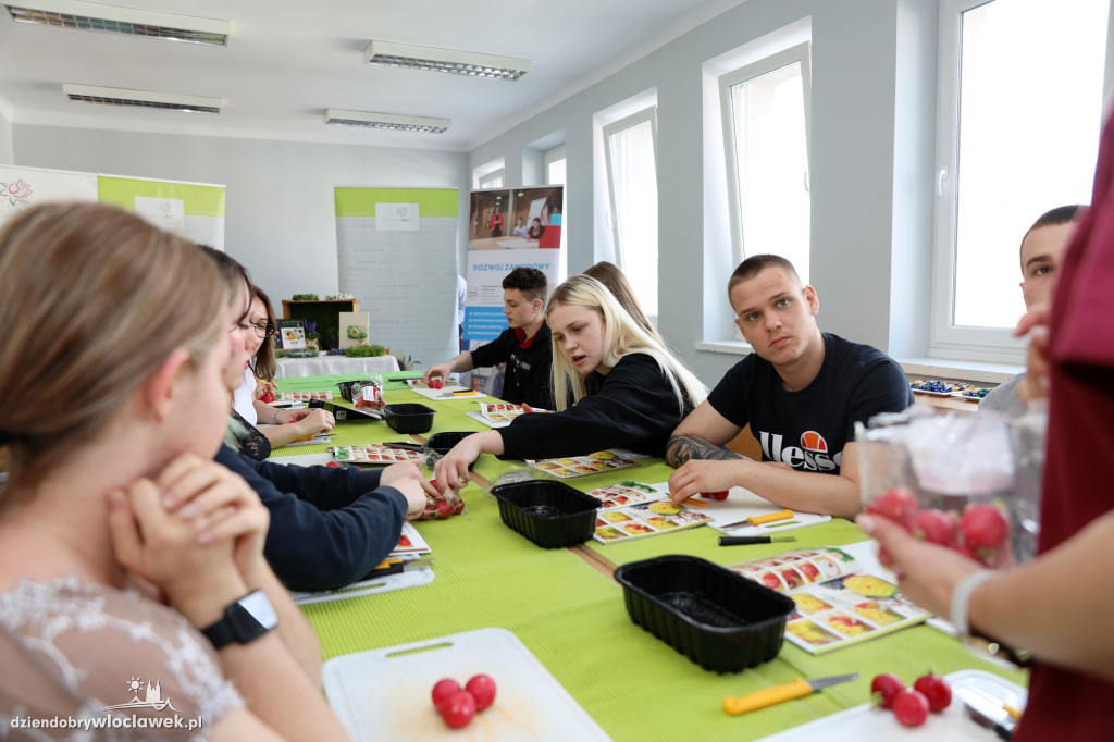 Sztuka rzeźbienia w owocach i warzywach - carving