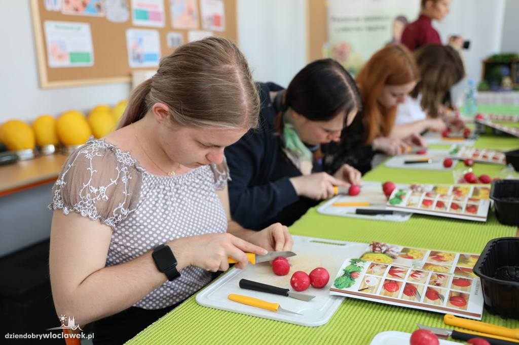 Sztuka rzeźbienia w owocach i warzywach - carving