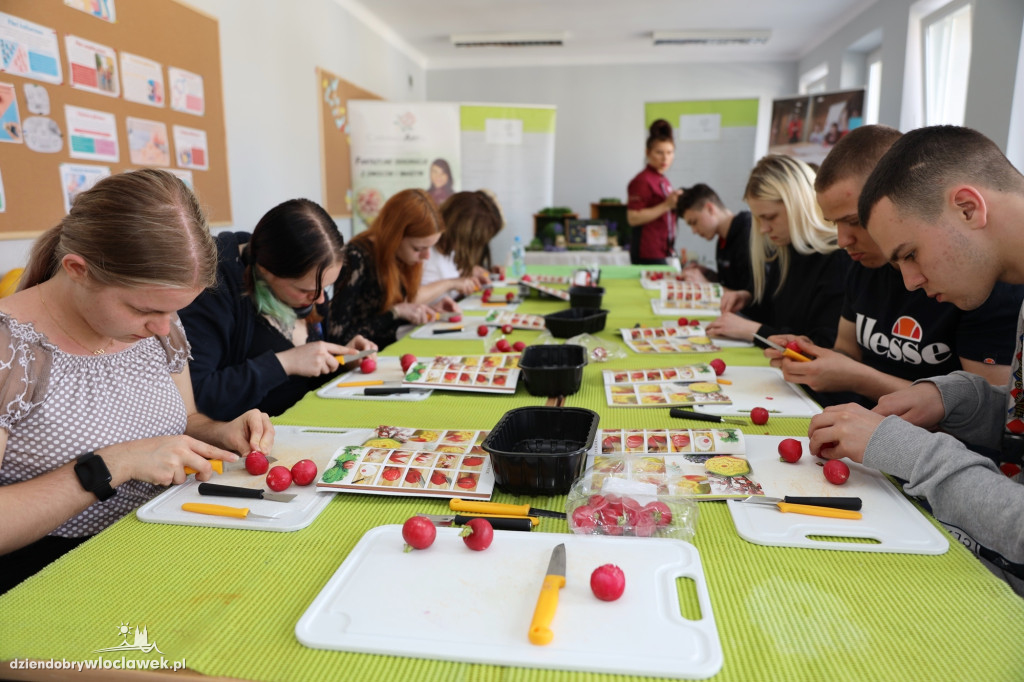 Sztuka rzeźbienia w owocach i warzywach - carving