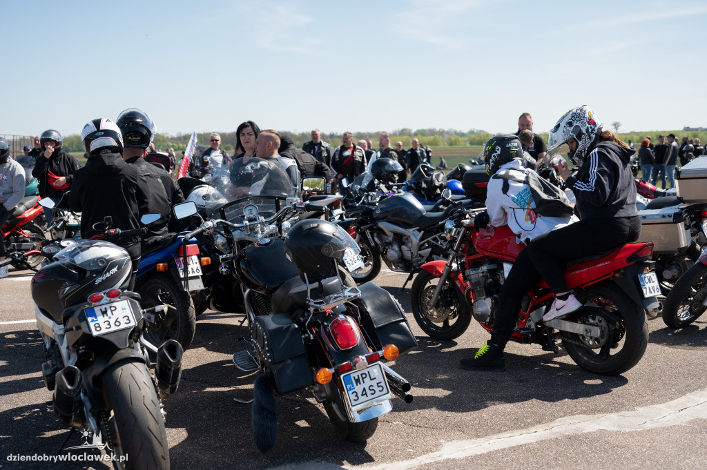 MOTO-AERO 2023 - majówka na lotnisku w Kruszynie