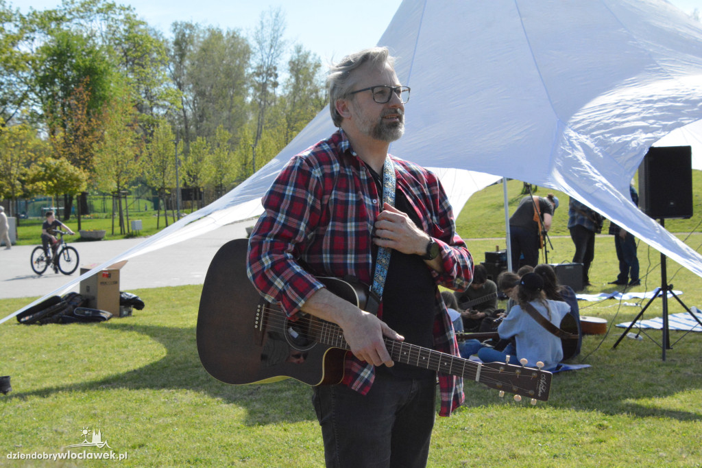 Gitarowy Rekord Świata 2023 na Słodowie