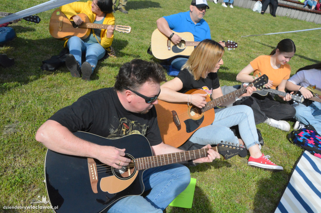 Gitarowy Rekord Świata 2023 na Słodowie