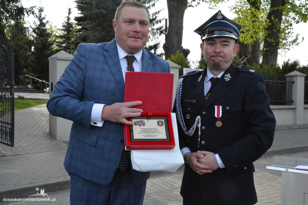Nowy wóz ratowniczo-gaśniczy dla OSP w Machnaczu