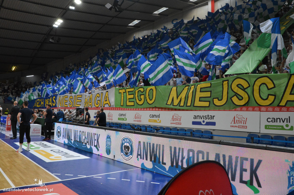 Kibice na trzecim meczu Anwil vs. King Szczecin