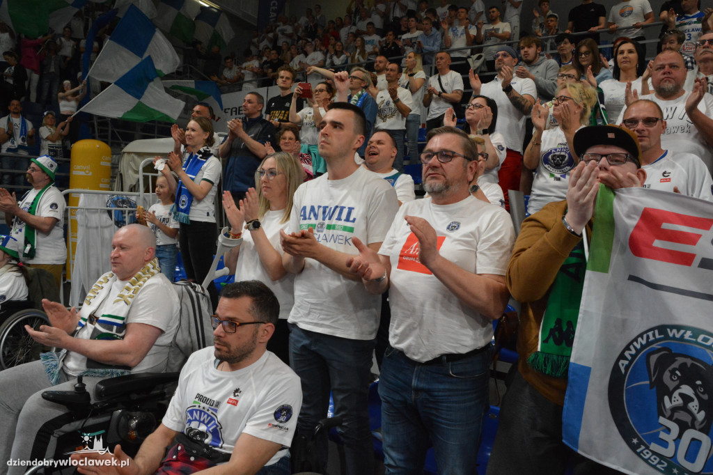 Kibice na trzecim meczu Anwil vs. King Szczecin