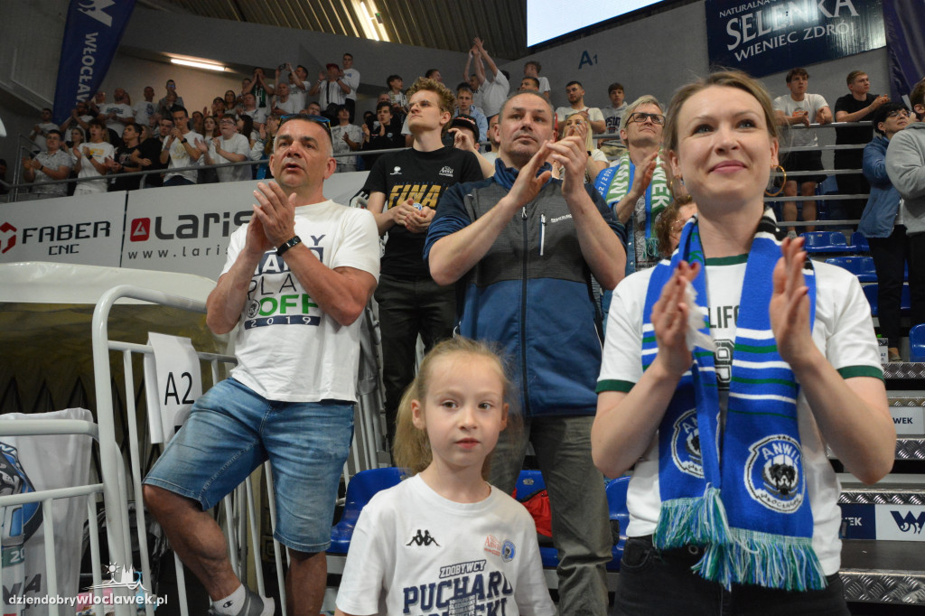 Kibice na trzecim meczu Anwil vs. King Szczecin