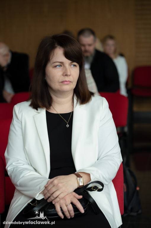 Kurator oświaty nagrodził laureatów konkursów przedmiotowych