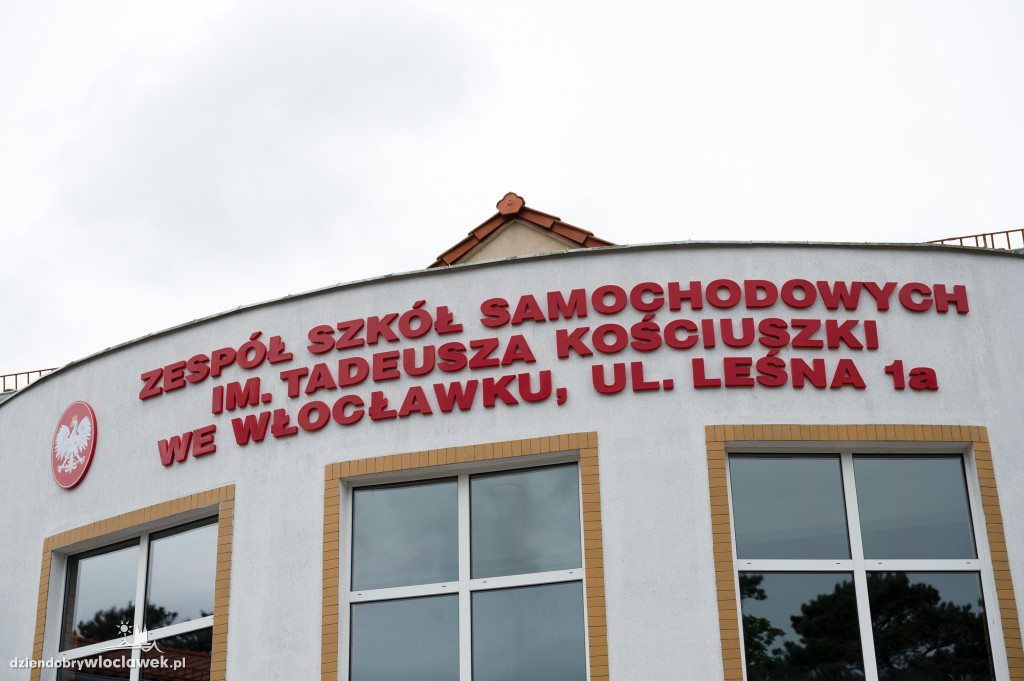 Briefing prasowy w Zespole Szkół Samochodowych