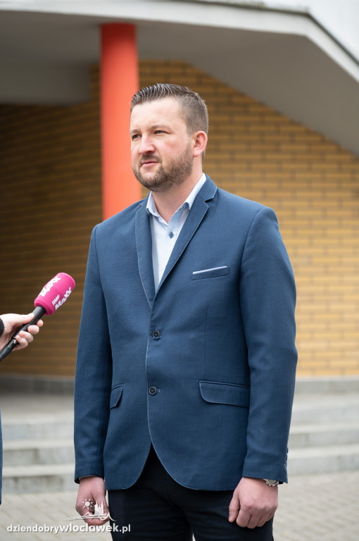 Briefing prasowy w Zespole Szkół Samochodowych