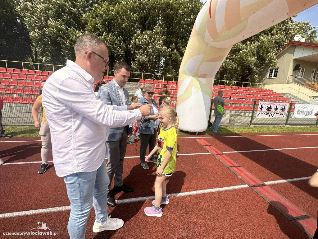 IX Memoriał im. Czesława Wasielewskiego - wręczanie medali