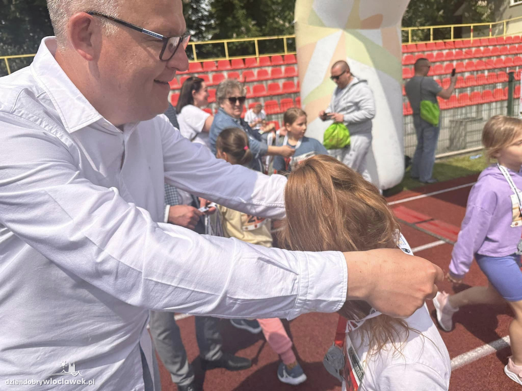 IX Memoriał im. Czesława Wasielewskiego - wręczanie medali