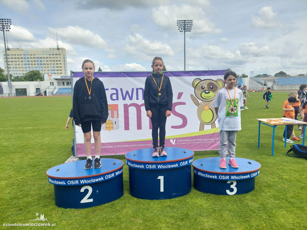 Zawody lekkoatletyczne 