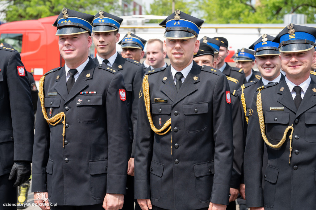 Awanse i odznaczenia dla strażaków z Włocławka (FOTO)