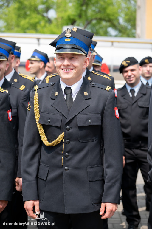 Awanse i odznaczenia dla strażaków z Włocławka (FOTO)