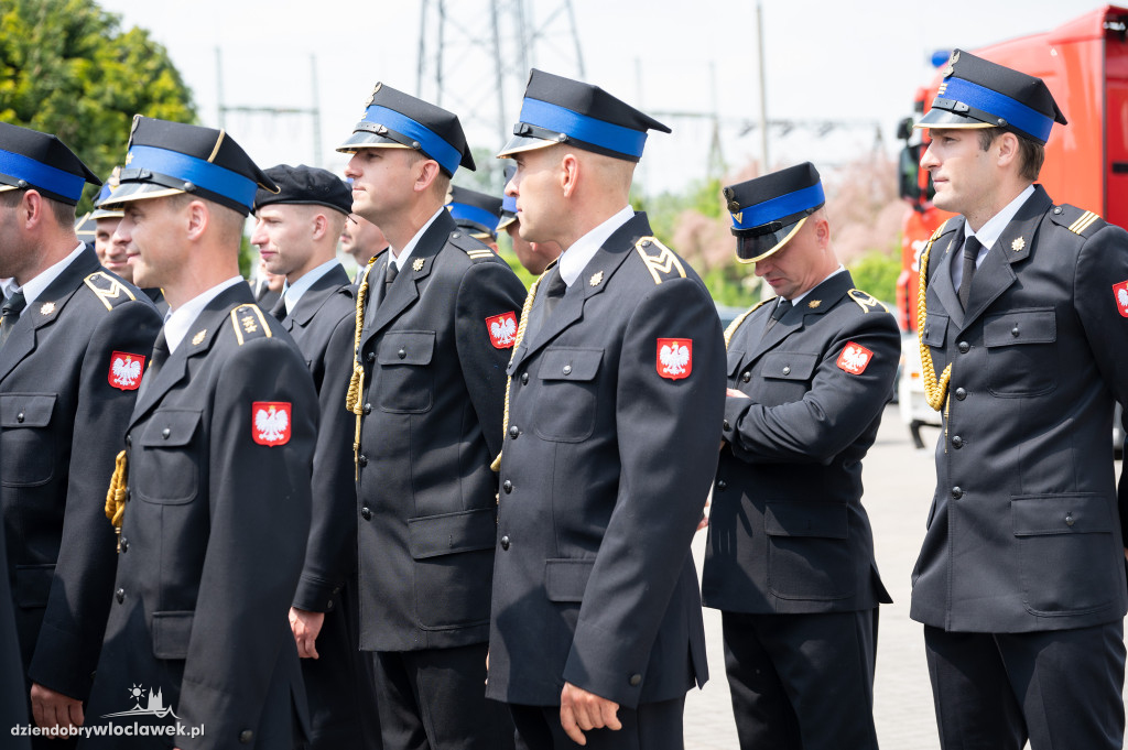 Awanse i odznaczenia dla strażaków z Włocławka (FOTO)