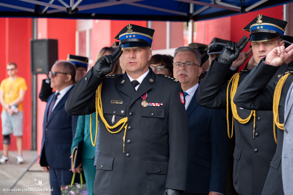 Awanse i odznaczenia dla strażaków z Włocławka (FOTO)
