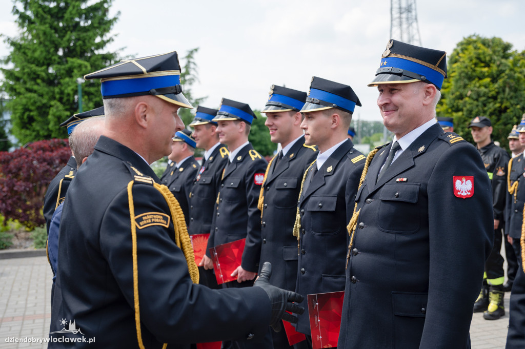 Awanse i odznaczenia dla strażaków z Włocławka (FOTO)