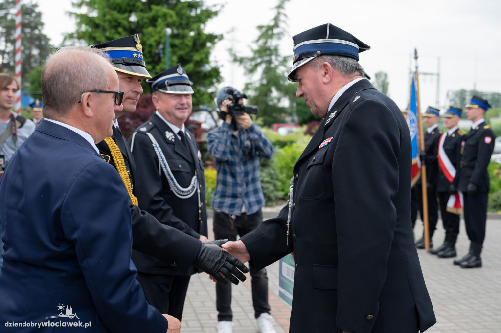 Awanse i odznaczenia dla strażaków z Włocławka (FOTO)