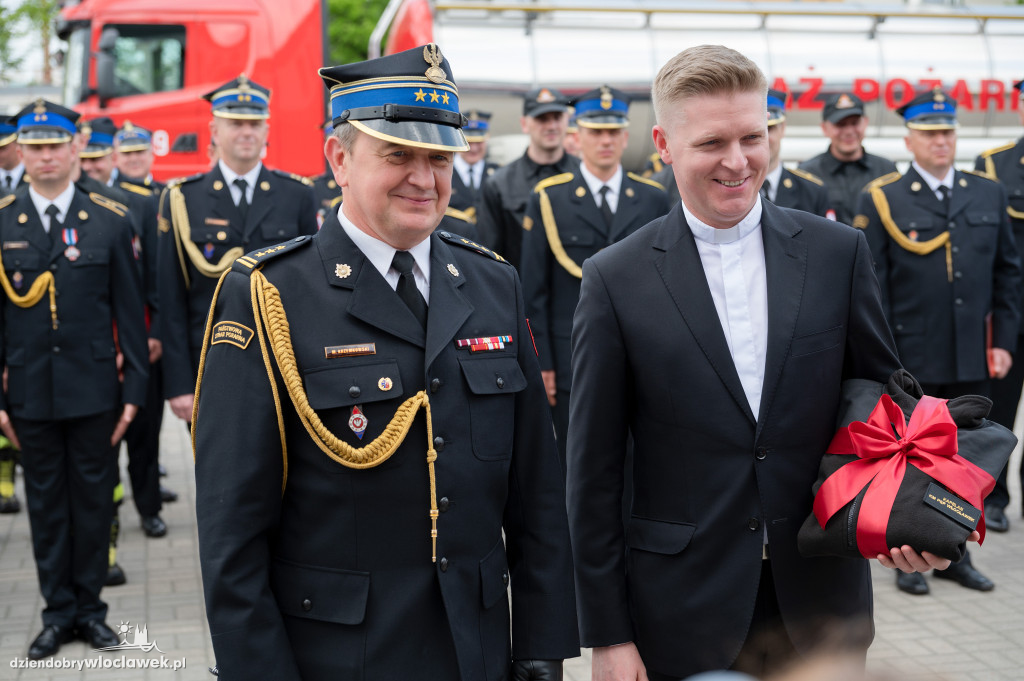 Awanse i odznaczenia dla strażaków z Włocławka (FOTO)