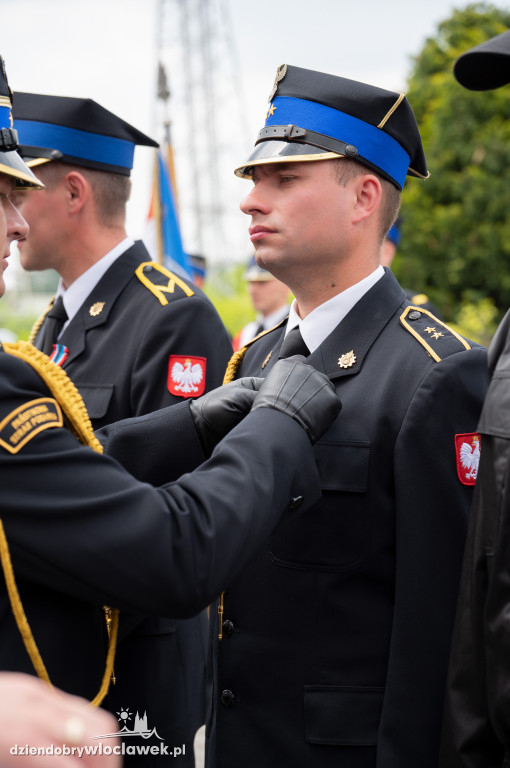 Awanse i odznaczenia dla strażaków z Włocławka (FOTO)