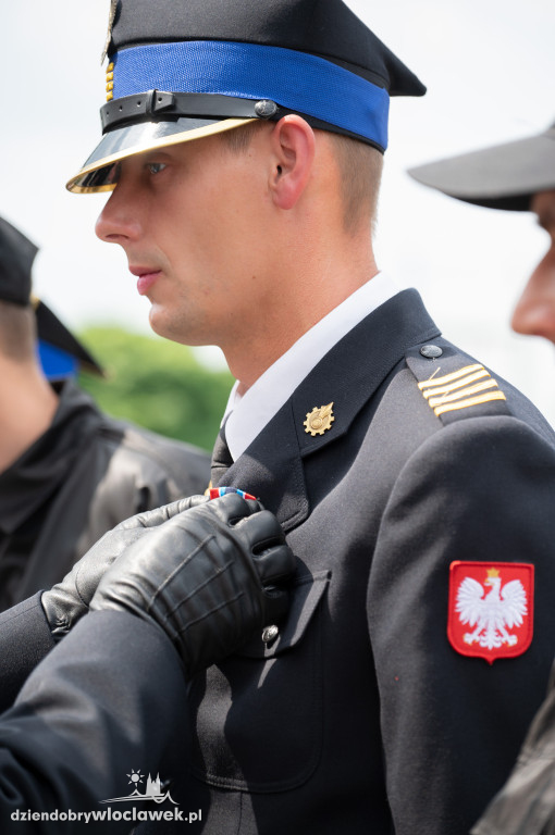 Awanse i odznaczenia dla strażaków z Włocławka (FOTO)