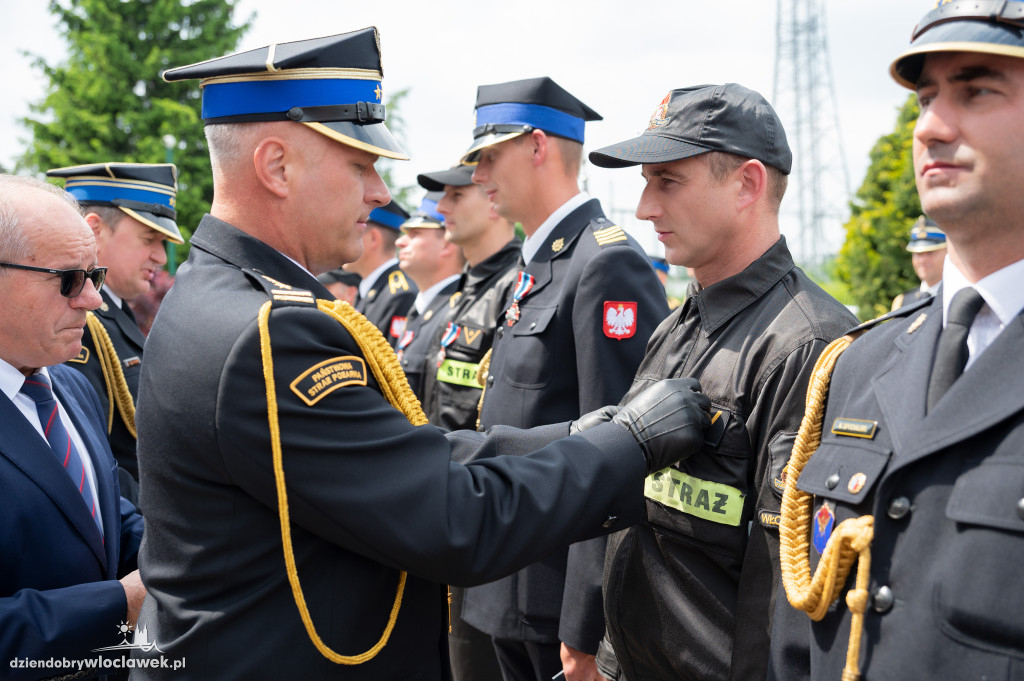 Awanse i odznaczenia dla strażaków z Włocławka (FOTO)