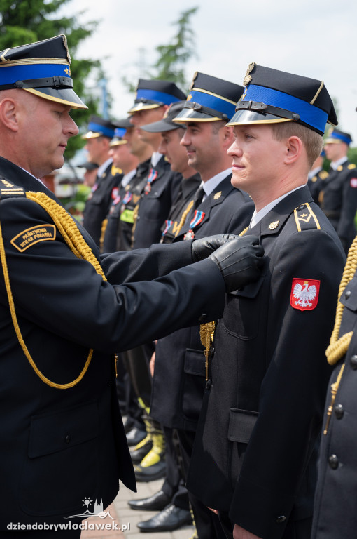 Awanse i odznaczenia dla strażaków z Włocławka (FOTO)