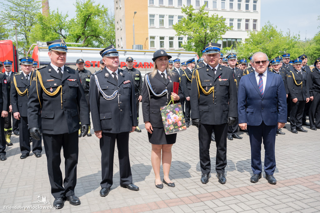 Awanse i odznaczenia dla strażaków z Włocławka (FOTO)