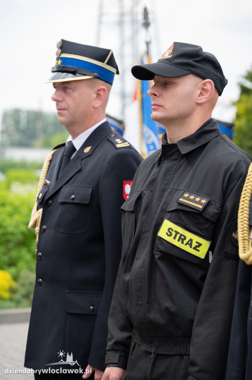 Awanse i odznaczenia dla strażaków z Włocławka (FOTO)