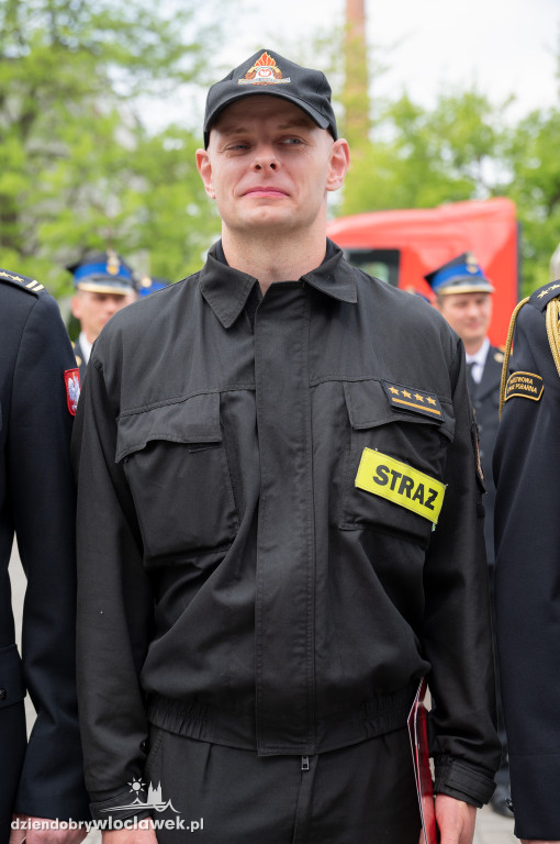 Awanse i odznaczenia dla strażaków z Włocławka (FOTO)