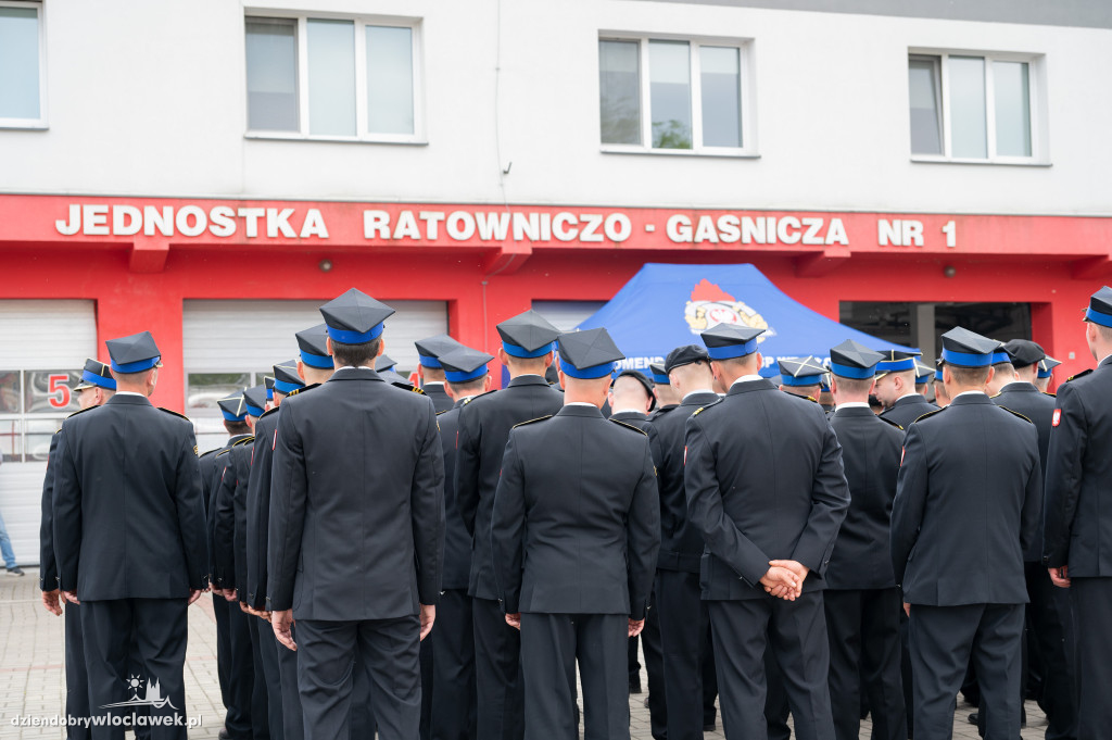 Awanse i odznaczenia dla strażaków z Włocławka (FOTO)