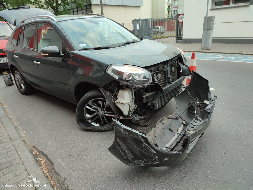 Kraksa na Bojańczyka: uszkodzone 3 auta