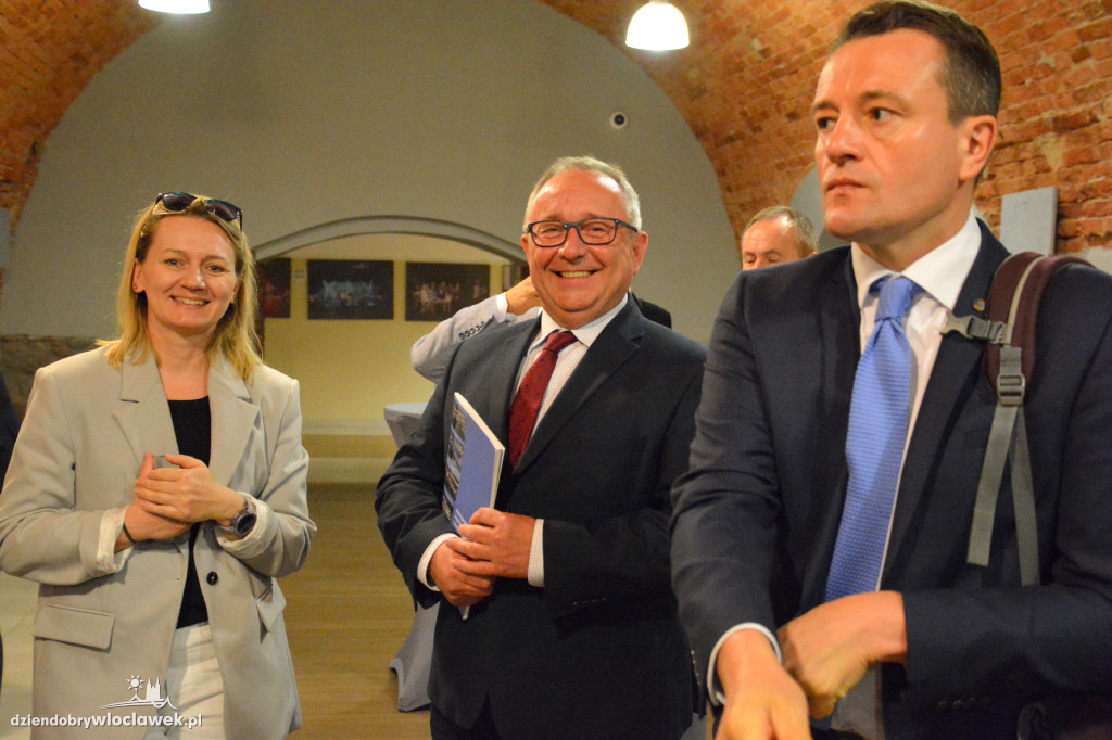 Debata nt. czynników rozwoju województwa