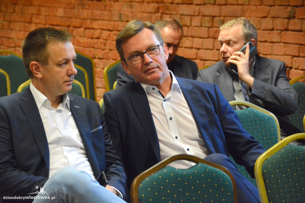 Debata nt. czynników rozwoju województwa