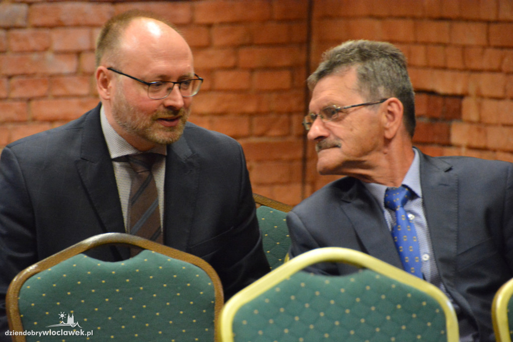 Debata nt. czynników rozwoju województwa